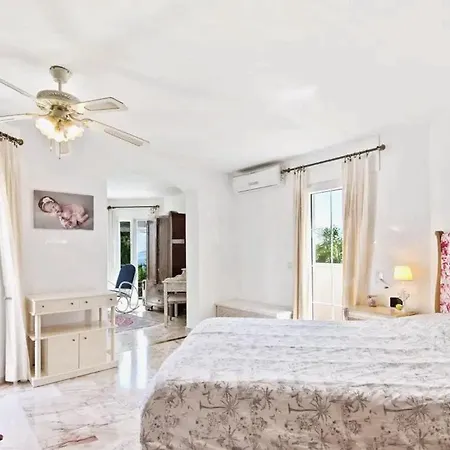Opium Retreat Estepona